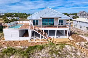 424 E Gorrie Dr, Saint George Island, FL 32328 - Photo 3