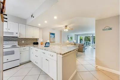 1114 Santa Rosa Boulevard #UNIT 208, Fort Walton Beach, FL 32548 - Photo 3