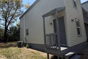 124 Hampton Dr Dr, Crestview, FL 32539 - Photo 1
