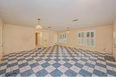 6070 W Dogwood Drive, Crestview, FL 32536 - Photo 19