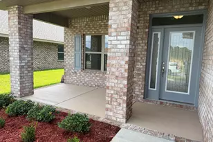 189 Ridgeway Cir, Crestview, FL 32536 - Photo 3