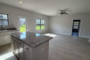 189 Ridgeway Cir, Crestview, FL 32536 - Photo 11