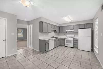 106 4th Avenue, Shalimar, FL 32579 - Photo 5