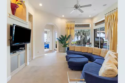 923 Lido Circle, Niceville, FL 32578 - Photo 17