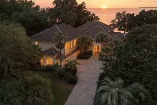 923 Lido Circle, Niceville, FL 32578 - Photo 9