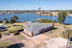 7017 Hugh Dr, Panama City, FL 32404 - Photo 1