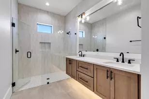 330 Kelly Plantation Dr, Destin, FL 32541 - Photo 155