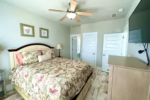 1422 Seaside Cir, Navarre, FL 32566 - Photo 15