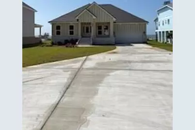 4983 Soundside Drive, Gulf Breeze, FL 32563 - Photo 1