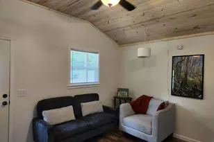 749 Brookside Dr, Defuniak Springs, FL 32433 - Photo 9