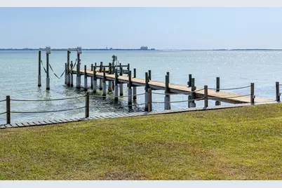 7 Bay Cove Lane, Shalimar, FL 32579 - Photo 31