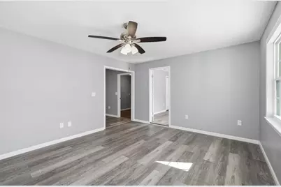 410 NW Nw Oakland Circle Circle, Fort Walton Beach, FL 32548 - Photo 3