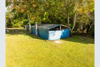 176 Bourbon Street, Freeport, FL 32439 - Photo 9