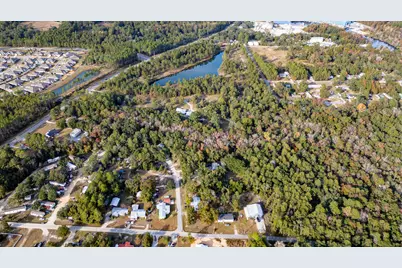 78 April Court, Freeport, FL 32439 - Photo 5