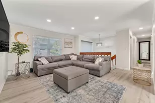 328 Summit Dr, Destin, FL 32541 - Photo 19