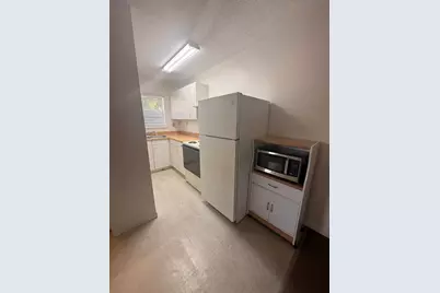 521 E Miracle Strip Parkway #6, Mary Esther, FL 32569 - Photo 3