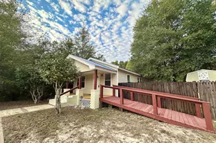 120 N Davis Ln, Defuniak Springs, FL 32433 - Photo 3