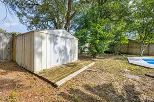 370 Edge Ave, Valparaiso, FL 32580 - Photo 55