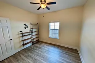 204B Spencer Pl, Niceville, FL 32578 - Photo 9