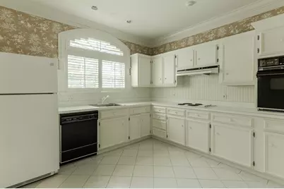 204 Laura Lane, Gulf Breeze, FL 32561 - Photo 39