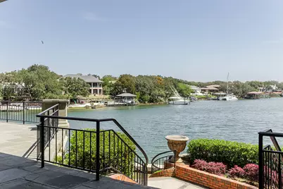 204 Laura Lane, Gulf Breeze, FL 32561 - Photo 23