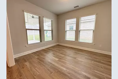 303 E Tweet Street, Freeport, FL 32439 - Photo 7