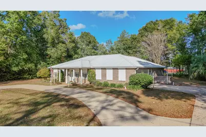 314 Lakeview Drive, Defuniak Springs, FL 32433 - Photo 1