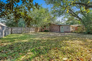 655 NE Merioneth Dr, Fort Walton Beach, FL 32547 - Photo 63
