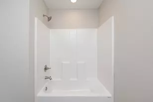 6011 Emmy Lynn Ln, Crestview, FL 32539 - Photo 29