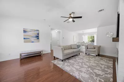 101 SW Cowrie Avenue, Fort Walton Beach, FL 32548 - Photo 11
