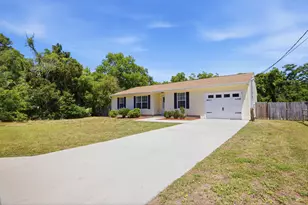 101 SW Cowrie Ave, Fort Walton Beach, FL 32548 - Photo 1
