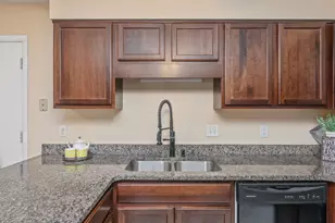 2401 Roberts Dr, Niceville, FL 32578 - Photo 13