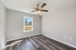 6013 Emmy Lynn Ln, Crestview, FL 32539 - Photo 15