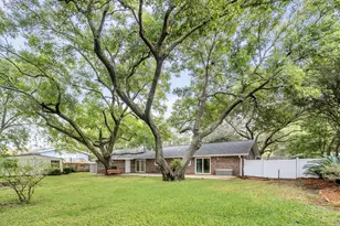 425 Stahlman Ave, Destin, FL 32541 - Photo 1