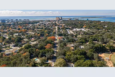 425 Stahlman Avenue, Destin, FL 32541 - Photo 47