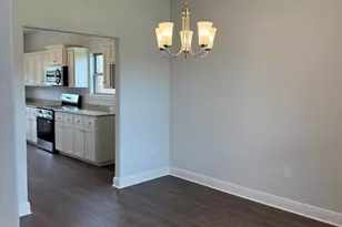 185 Ridgeway Cir, Crestview, FL 32536 - Photo 7