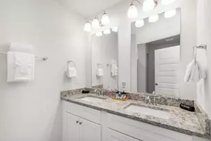 1028 McLaren Cir, Fort Walton Beach, FL 32547 - Photo 15