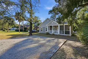 72 13th Street St, Apalachicola, FL 32320 - Photo 3
