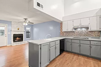 803 Holbrook Circle, Fort Walton Beach, FL 32547 - Photo 11