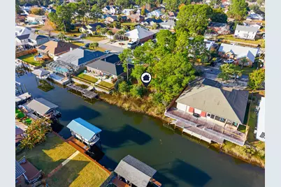 1634 Lahaina Court, Gulf Breeze, FL 32563 - Photo 11