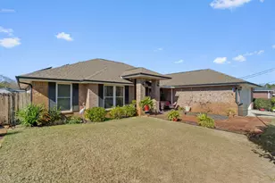 2121 Ortega St, Navarre, FL 32566 - Photo 3