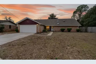 820 Laurel Drive, Fort Walton Beach, FL 32547 - Photo 1