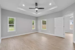1420 Madelyn Wds Dr, Pensacola, FL 32506 - Photo 33