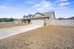 2045 Broad St, Crestview, FL 32536 - Photo 3