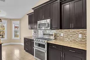 4009 Lauren Ct, Destin, FL 32541 - Photo 11