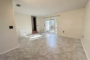 223 Oxford Ct, Mary Esther, FL 32569 - Photo 7
