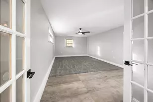 633 NE Merioneth Dr, Fort Walton Beach, FL 32547 - Photo 31