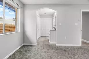 633 NE Merioneth Dr, Fort Walton Beach, FL 32547 - Photo 27