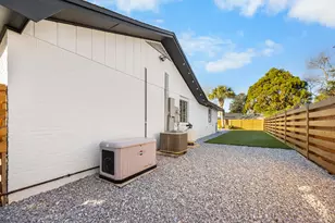 633 NE Merioneth Dr, Fort Walton Beach, FL 32547 - Photo 39
