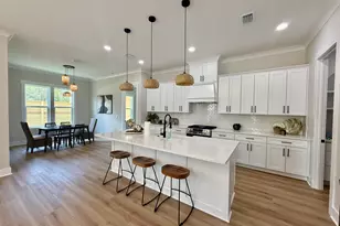 311 Gazelle Ct, Niceville, FL 32578 - Photo 11